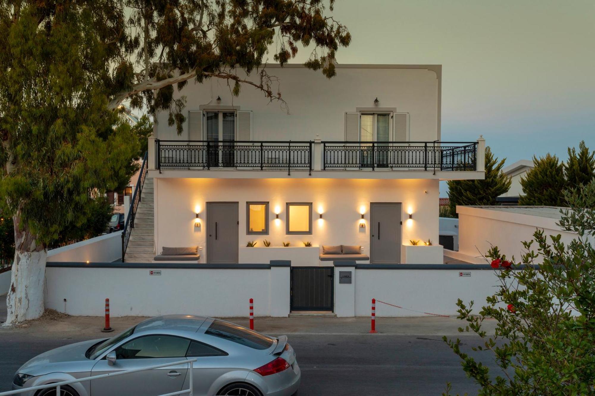 Linea Luxury Suites Тира Экстерьер фото
